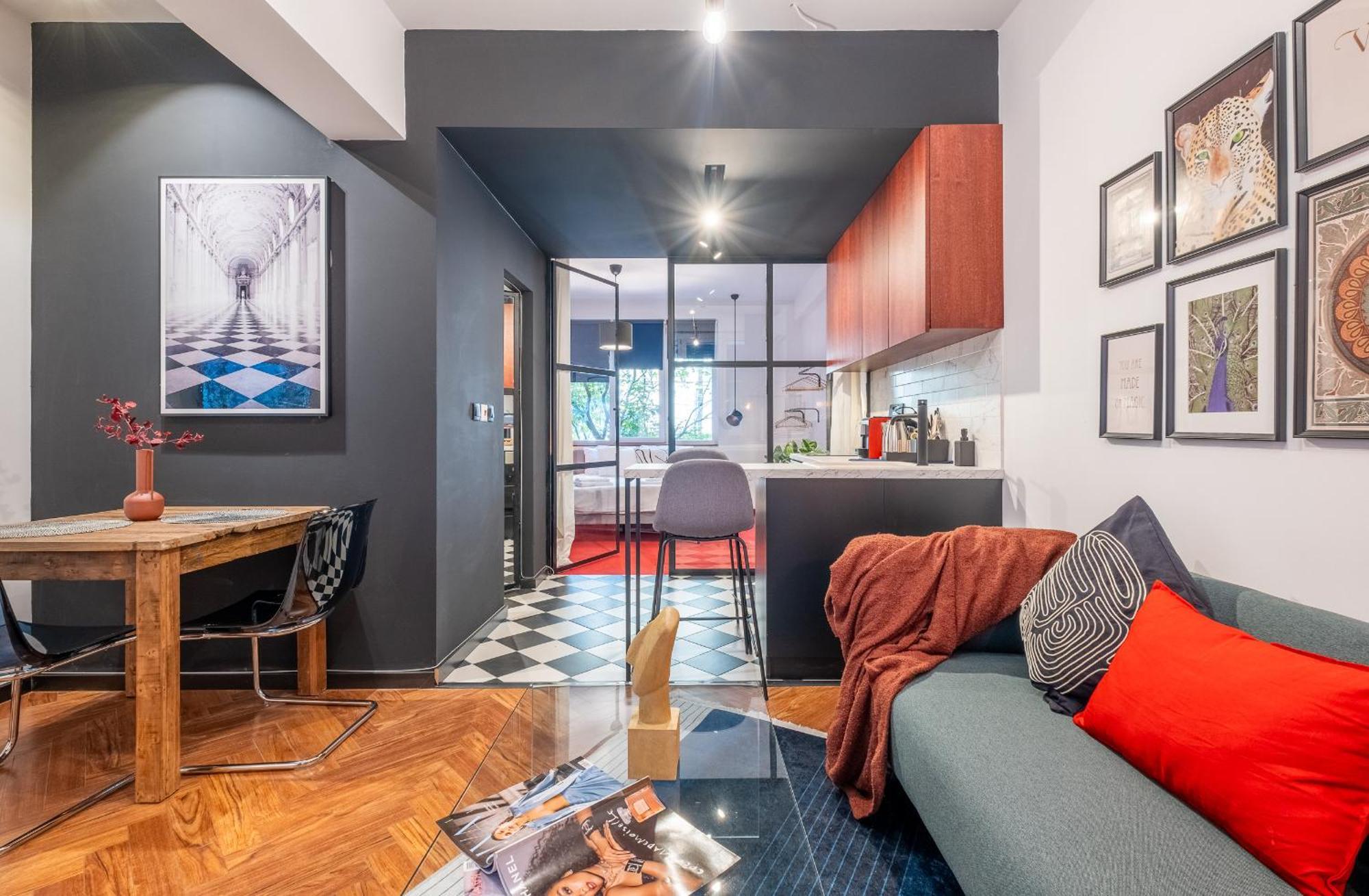 Central Art-Inspired Flat With Private Garage Sofia Eksteriør billede